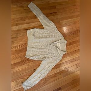 Women’s sweater lucky brand size large